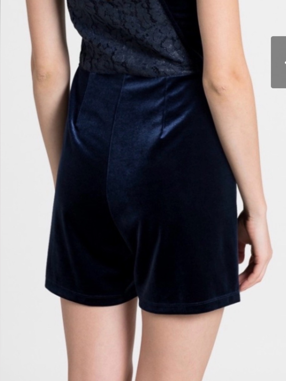 Vero Moda Sleeveless Velvet Jumpsuit in Navy - Picture 7 of 7